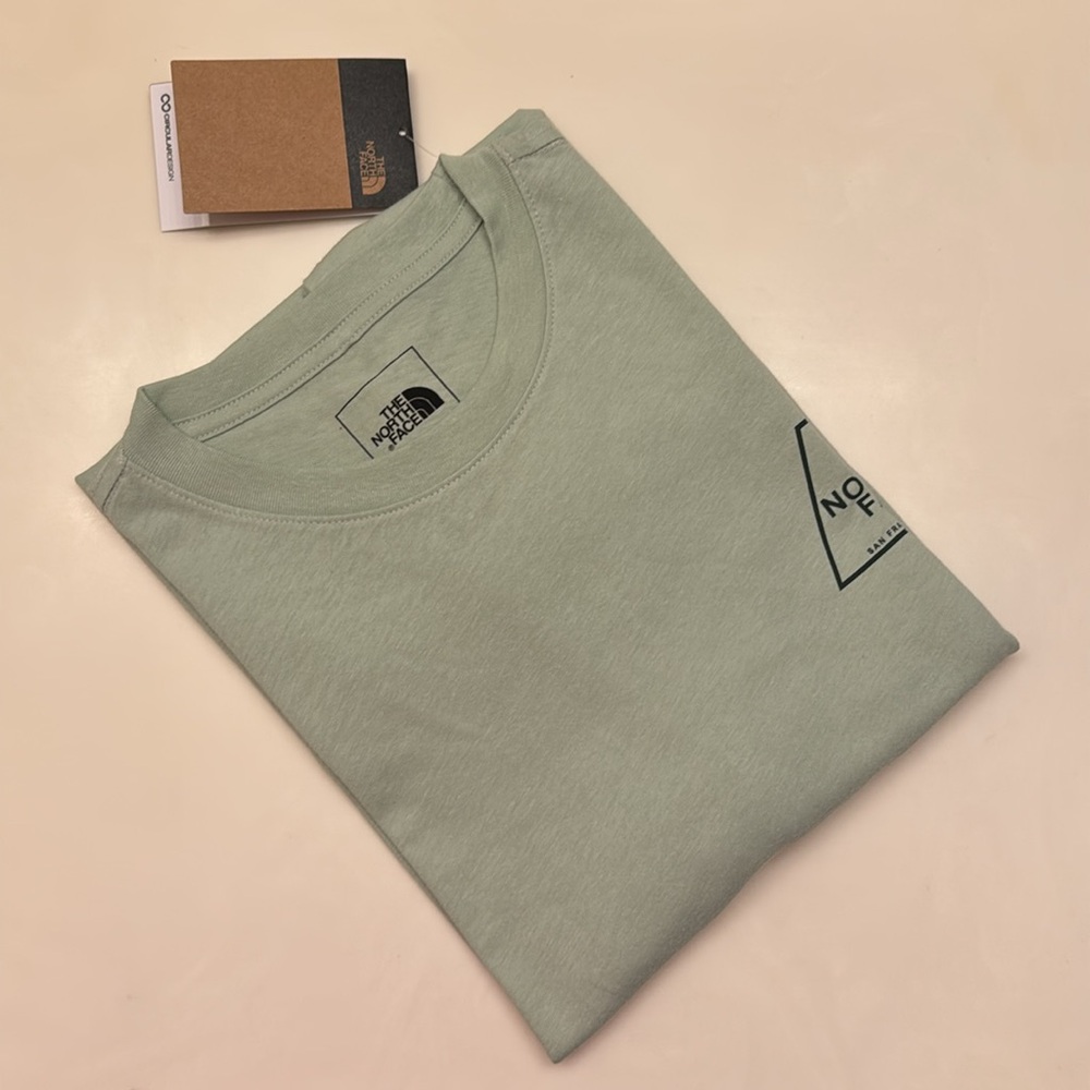 The North Face Men’s Shirt Tee